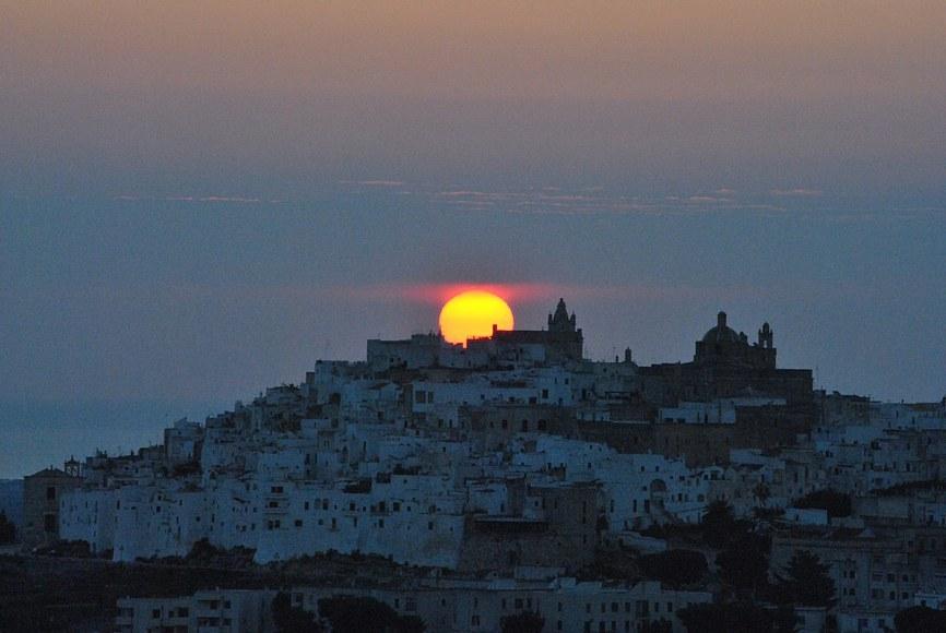 Ostuni, la città bianca - tramonto